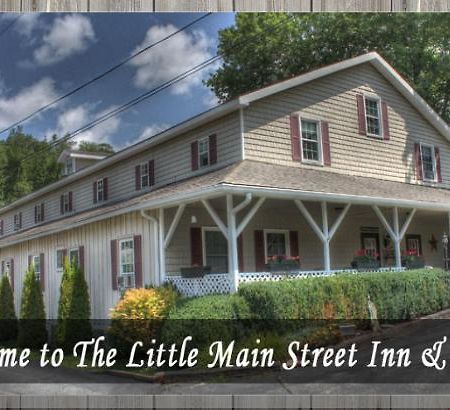 Little Main Street Inn Банър Елк Екстериор снимка